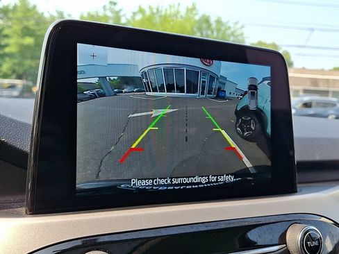 Used 2021 Ford Escape SEL w/ Technology Package FWD image 4