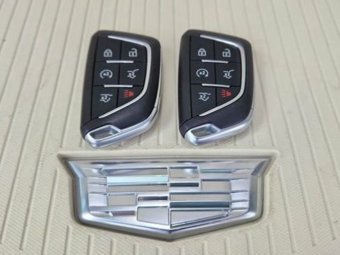 Used 2025 Cadillac Escalade Sport Platinum w/ LPO, Floor Liner Package image 69