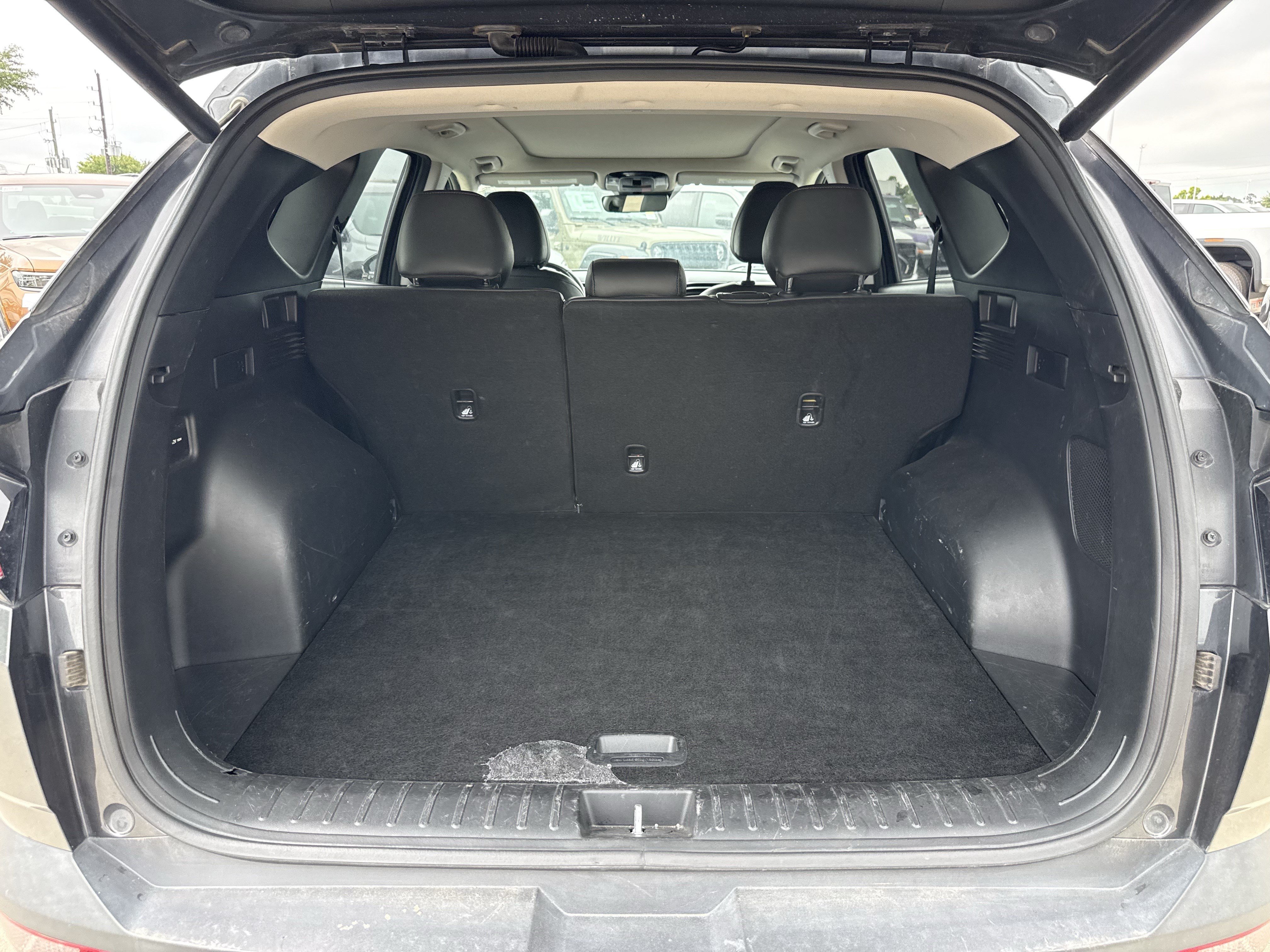 Used 2024 Hyundai Tucson Limited AWD/4WD image 32