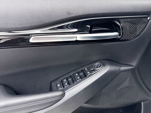 Certified 2024 Kia Seltos EX FWD image 28