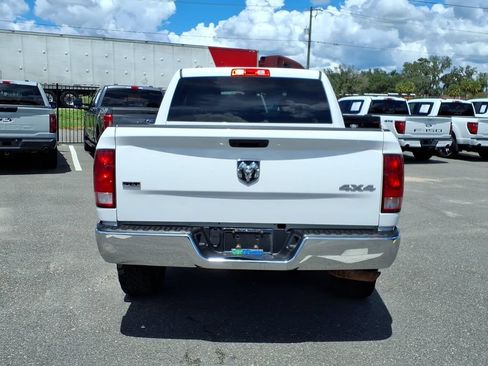 Used 2022 RAM 1500 Classic SLT AWD/4WD image 6