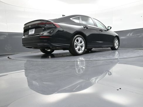 Used 2024 Honda Accord LX image 29
