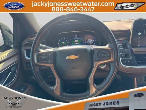 Used 2022 Chevrolet Suburban High Country w/ Max Trailering Package image 11