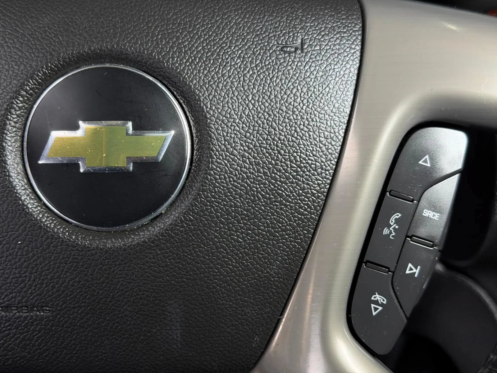 Used 2013 Chevrolet Avalanche LTZ RWD image 31