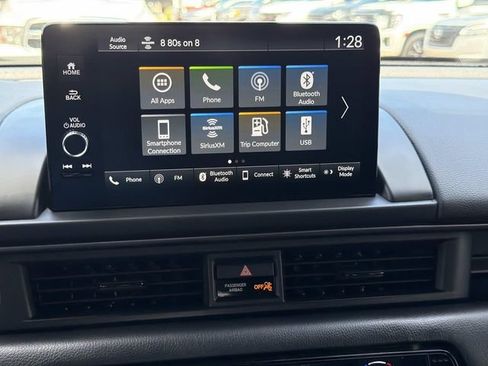 Used 2024 Honda Pilot TrailSport image 31