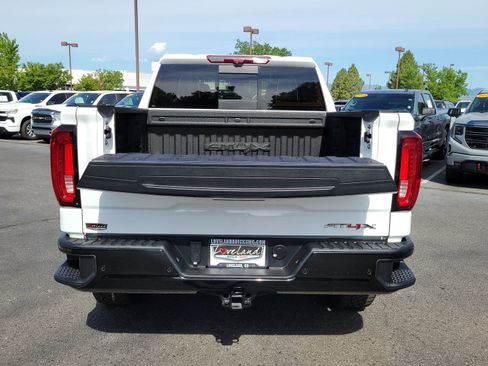 Used 2024 GMC Sierra 1500 AT4X AWD/4WD image 12