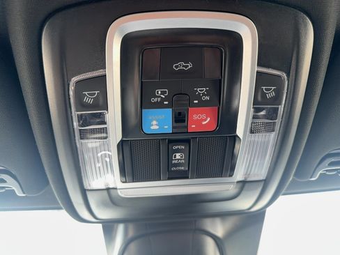 Used 2025 RAM 2500 Power Wagon AWD/4WD image 29