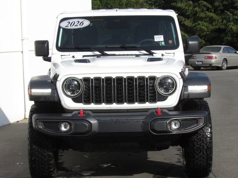 Used 2026 Jeep Wrangler Unlimited Rubicon AWD/4WD image 3