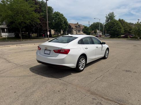 Used 2018 Chevrolet Malibu LT FWD image 7