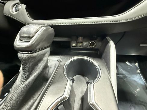 Used 2021 Toyota Highlander XSE image 22