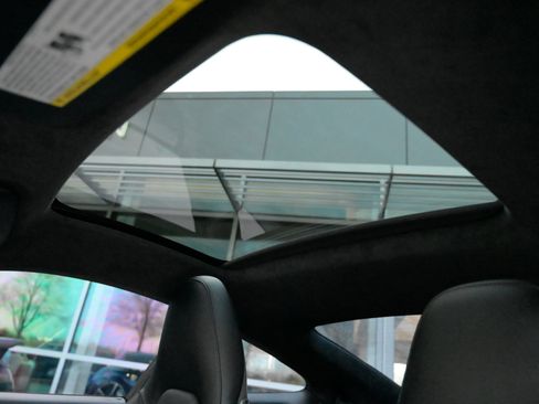 Used 2019 Porsche 911 Carrera GTS image 30