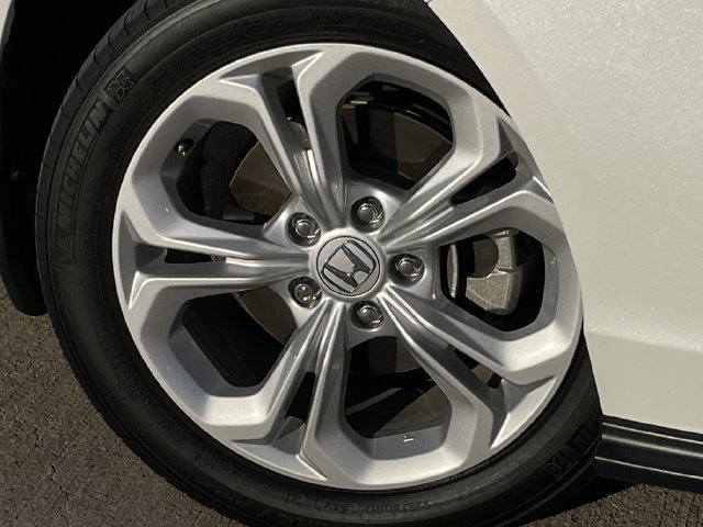 Certified 2025 Honda Accord LX image 8