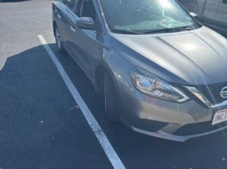 Used 2019 Nissan Sentra SV image 1