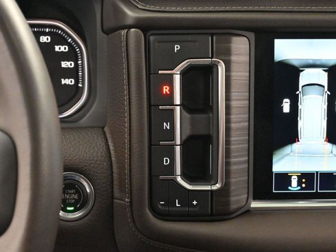 Used 2021 GMC Yukon Denali image 22