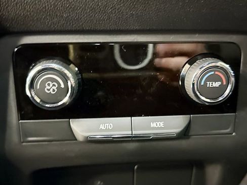 New 2026 Chevrolet Traverse LT w/ LPO, Floor Liner Package image 29