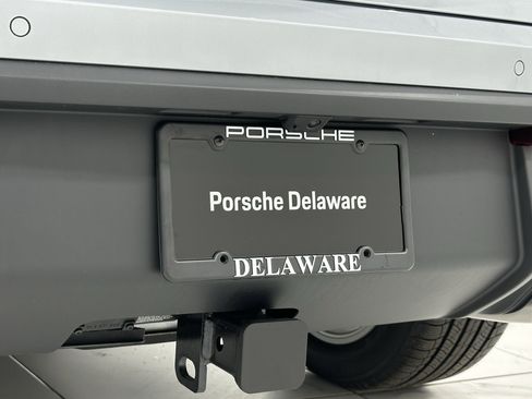 New 2025 Porsche Macan image 60