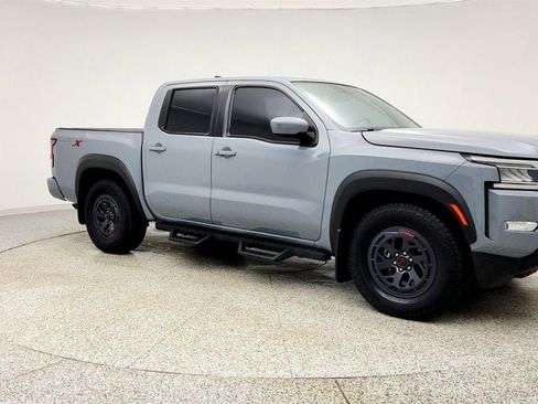 Used 2022 Nissan Frontier Pro-X w/ Technology Package image 3