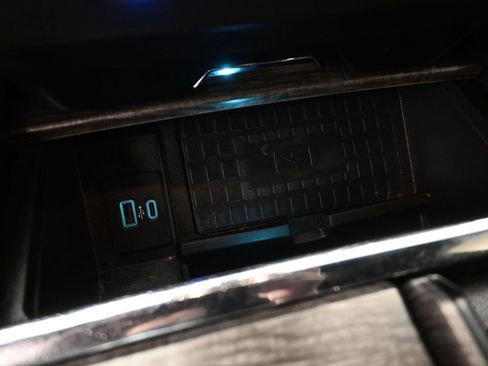 Used 2021 Ford Expedition Max Limited image 31