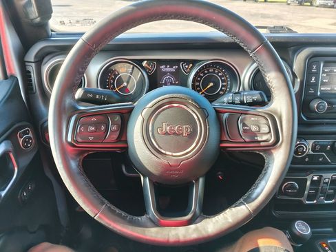 Used 2019 Jeep Wrangler Unlimited Sport w/ Cold Weather Group AWD/4WD image 8