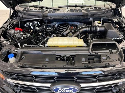 Used 2025 Ford F150 XLT w/ Equipment Group 301A Standard AWD/4WD image 9
