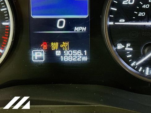 Used 2024 Subaru Ascent Premium w/ Convenience Package AWD/4WD image 13