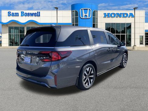 New 2026 Honda Odyssey EX-L image 3