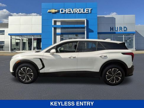 New 2025 Chevrolet Blazer EV LT image 7