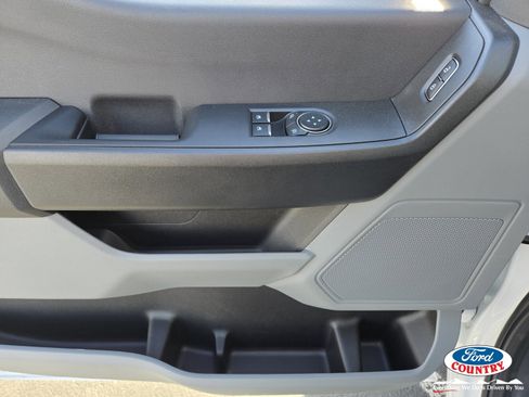 New 2026 Ford F250 XL w/ XL Chrome Package image 14