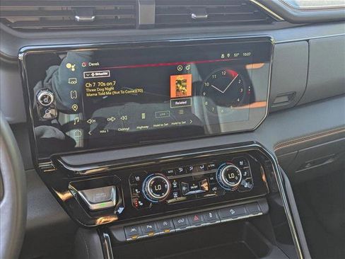 Used 2024 GMC Sierra 1500 AT4 w/ AT4 Premium Package image 14