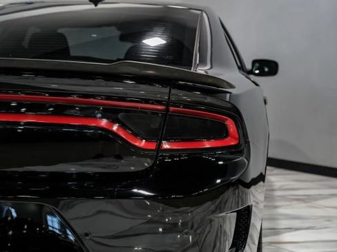 Used 2017 Dodge Charger R/T RWD image 47
