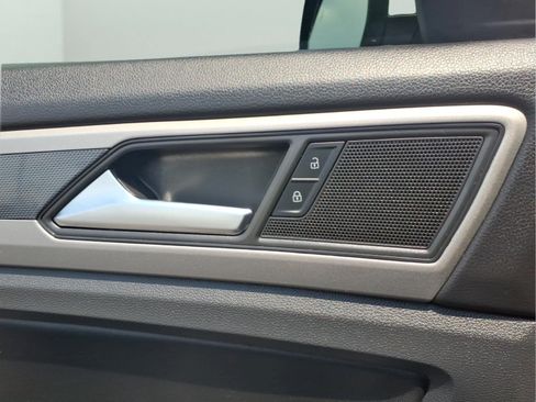 Used 2021 Volkswagen Atlas SE AWD/4WD image 15