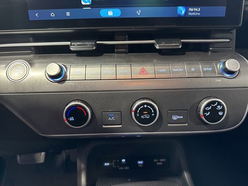 Used 2024 Hyundai Kona SE image 40