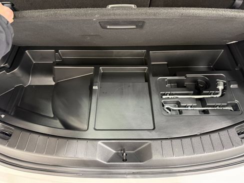 Used 2024 MAZDA CX-90 3.3 Turbo w/ Preferred Plus image 49