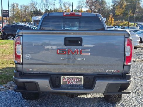 Used 2022 GMC Canyon AT4 w/ Trailering Package image 5