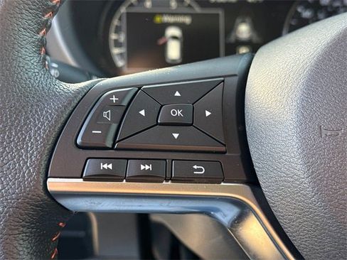 Used 2024 Nissan Kicks SR image 28