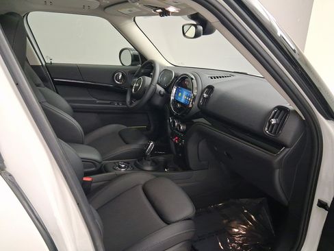 Used 2024 MINI Cooper Countryman S FWD image 25