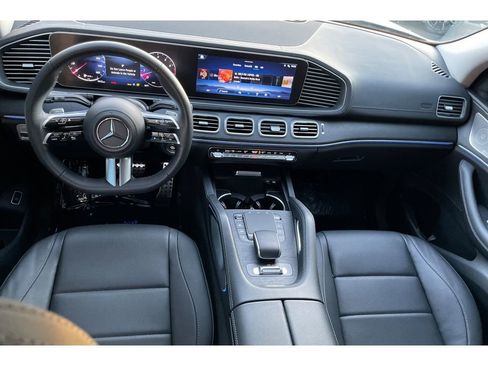 Used 2024 Mercedes-Benz GLS 450 4MATIC w/ AMG Line Exterior image 14