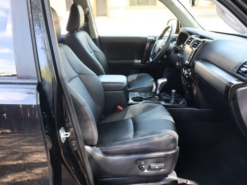 Used 2022 Toyota 4Runner TRD Off-Road Premium w/ Moonroof Package image 22