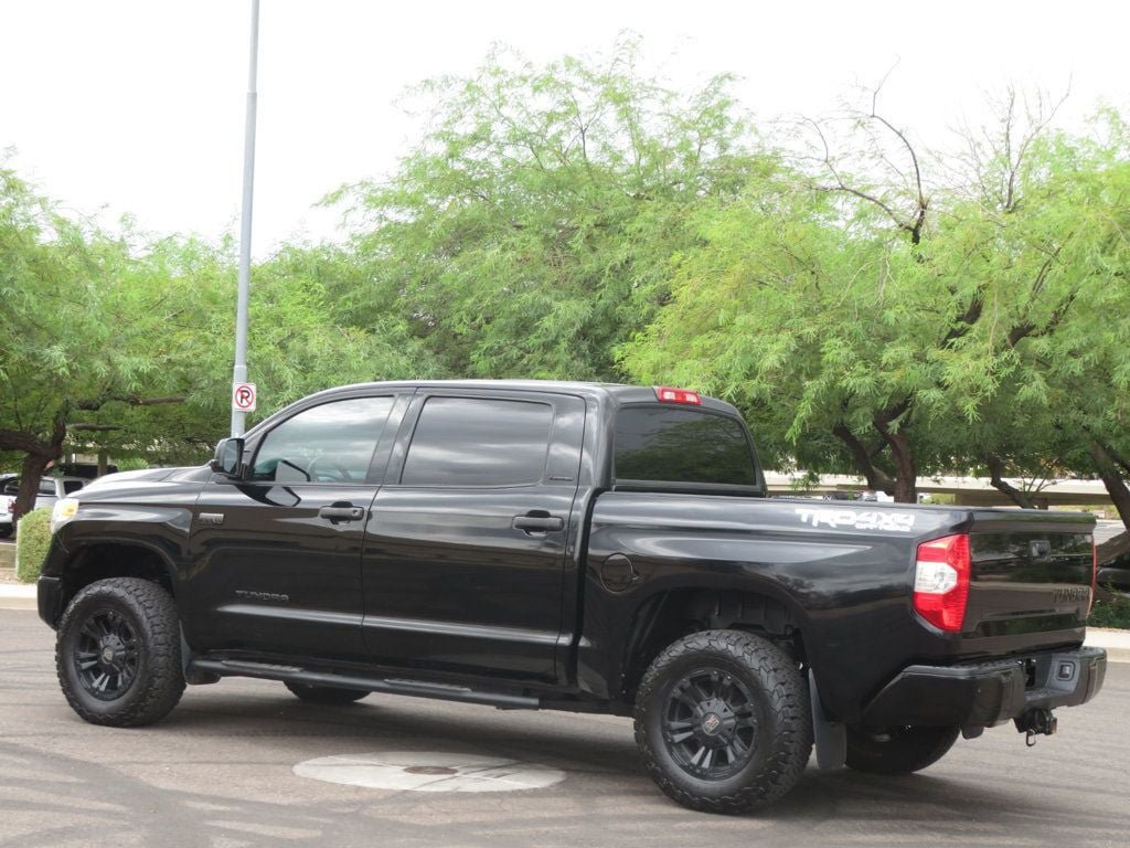Used 2017 Toyota Tundra Limited w/ Limited Premium Package AWD/4WD image 5