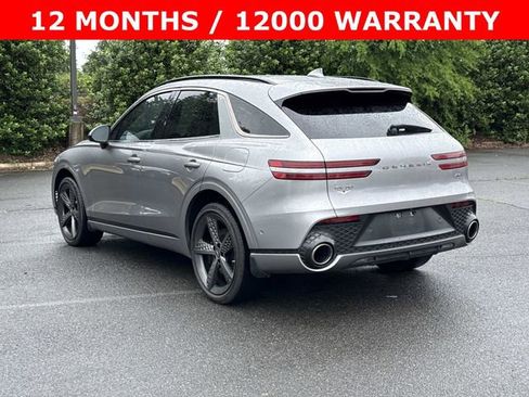Used 2023 Genesis GV70 2.5T w/ Sport Prestige Package AWD/4WD image 4