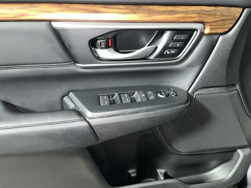 Used 2022 Honda CR-V Touring image 13