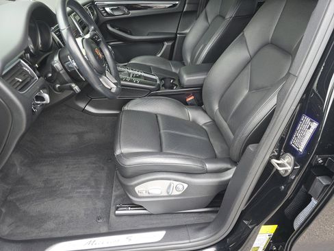 Used 2018 Porsche Macan S image 5