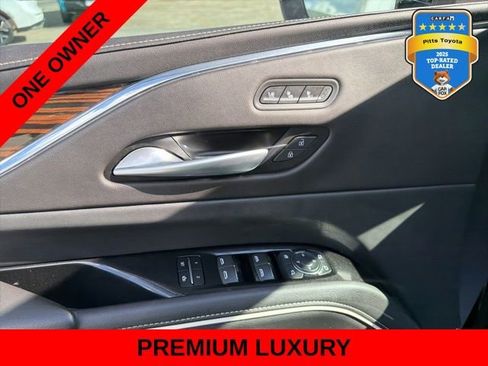 Used 2023 Cadillac Escalade Premium Luxury w/ Performance Package image 20