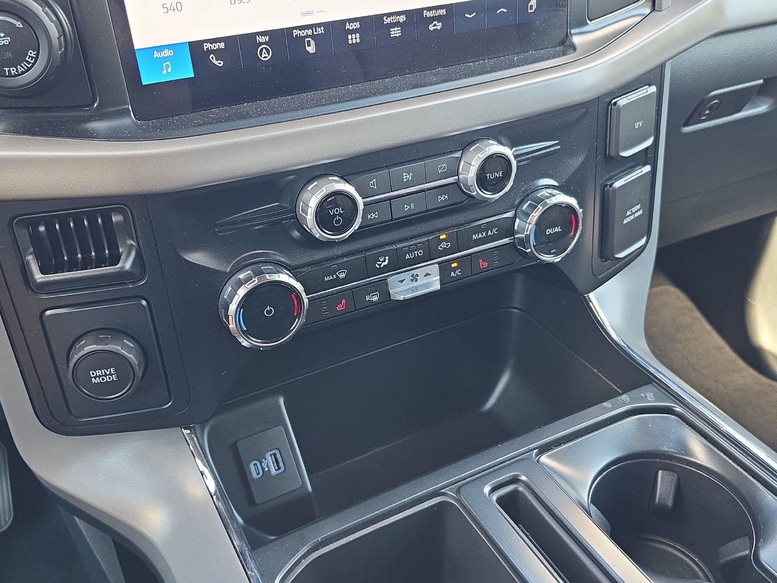 Used 2024 Ford F150 XLT w/ Equipment Group 302A MID RWD image 22