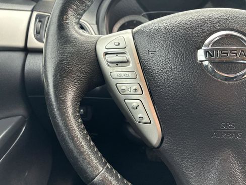 Used 2015 Nissan Sentra SV image 39