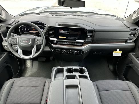 New 2026 GMC Sierra 1500 SLE w/ Preferred Package image 11