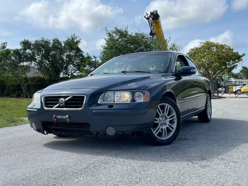 Used 2008 Volvo S60 2.5T AWD/4WD image 2