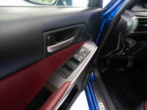 Used 2019 Lexus IS 300 F Sport w/ F Sport Package AWD/4WD image 7