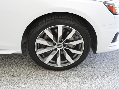 Used 2021 Audi A4 2.0T Premium Plus w/ Premium Plus Package AWD/4WD image 5