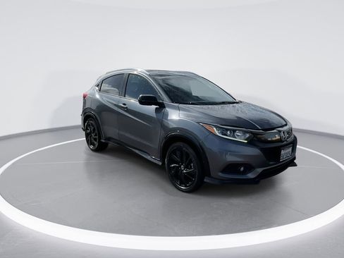 Used 2021 Honda HR-V Sport image 2